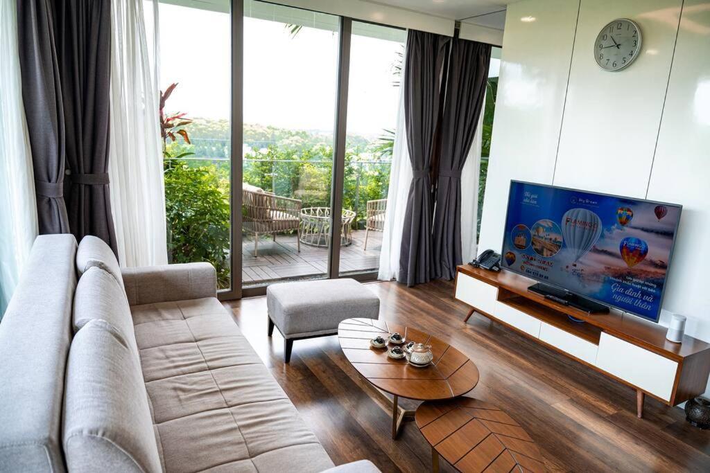 1Br - 1 Sofa Bed Luxurious 5-Stars Resort Phuc Yen Екстер'єр фото